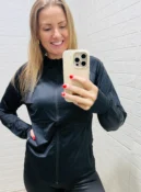 jaqueta esportiva preta