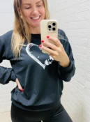 blusa moletinho coração vermelha