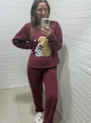 conjunto pijama capivara bordô