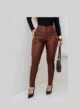 calça resinada