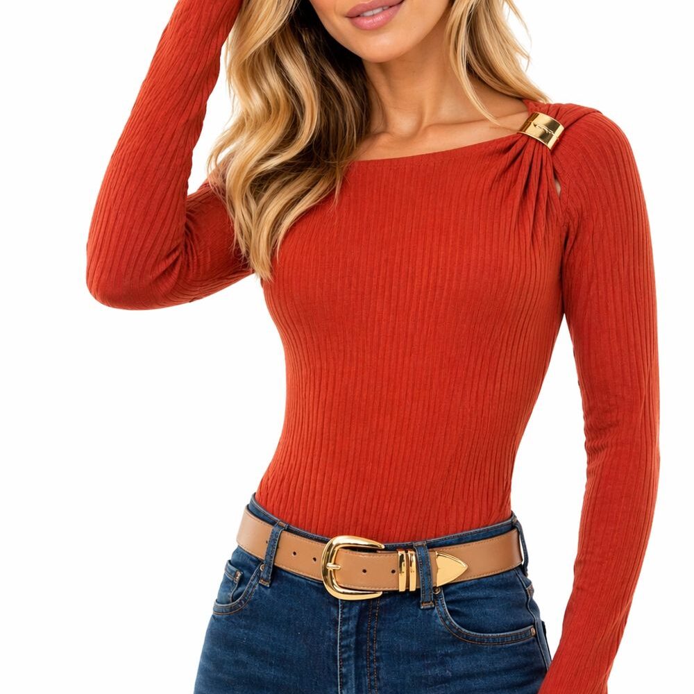 body canelado fivela terracota